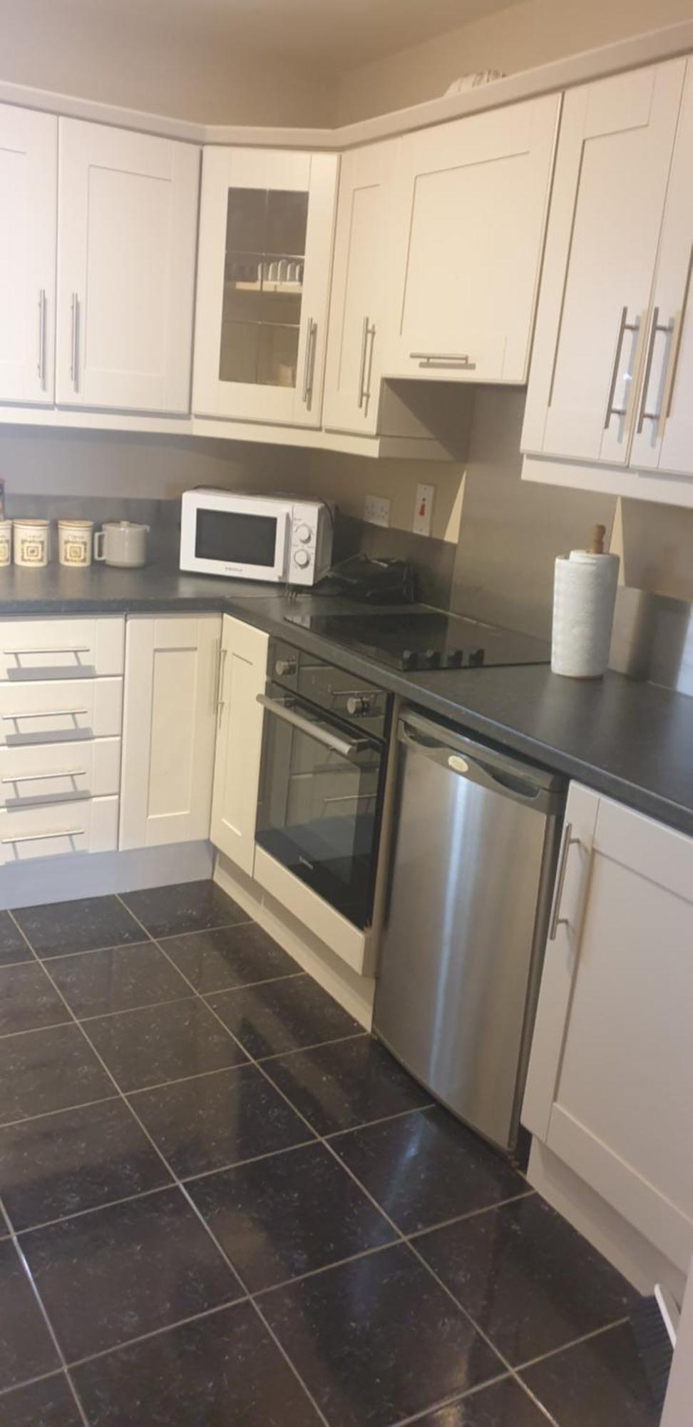 Town Centre Apartment Трім Екстер'єр фото